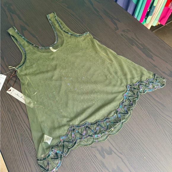 Willow and Clay Sheer Mesh Embellished Olive Green tank Sz Xs - Picture 5 of 6